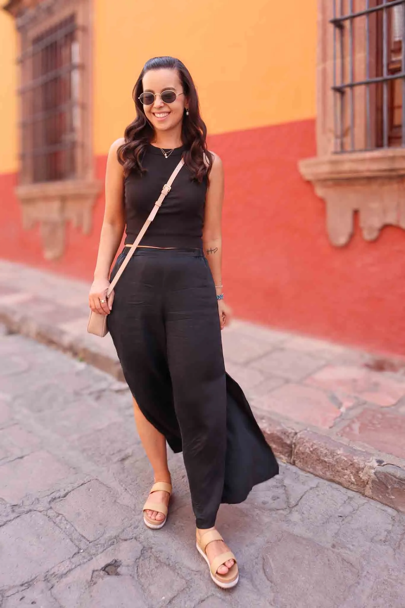 Summer Travel Clothing - Pack Light Without Repeating Looks