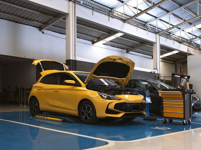 Extended Warranty Costs - Compare Risk Before Buying Coverage